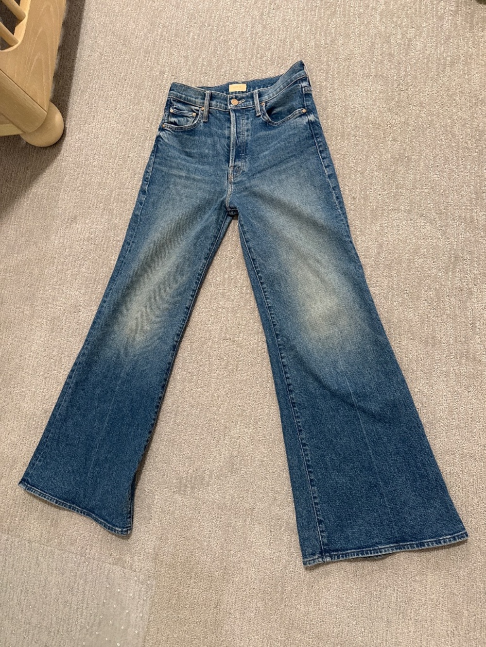 EUC Mother Tomcat Roller Jeans